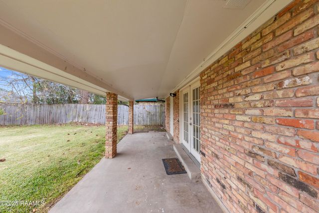 218 Gerald Drive, Lafayette, LA 70503