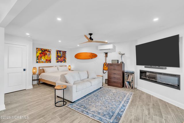 33 Rochester Drive, Brick, NJ 08723