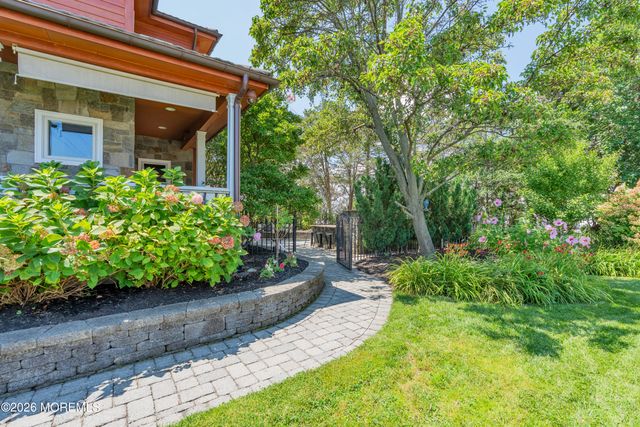 33 Rochester Drive, Brick, NJ 08723