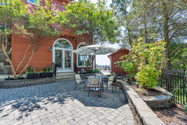 33 Rochester Drive, Brick, NJ 08723