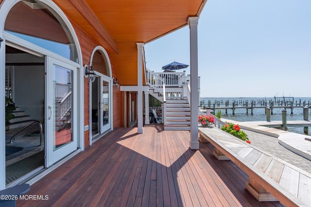 33 Rochester Drive, Brick, NJ 08723