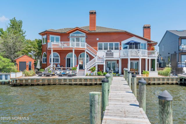 33 Rochester Drive, Brick, NJ 08723