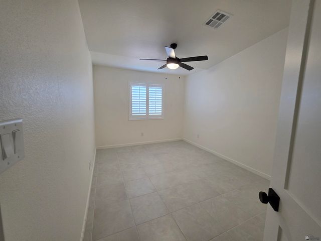9927 E 36 Pl, Yuma, AZ 85365