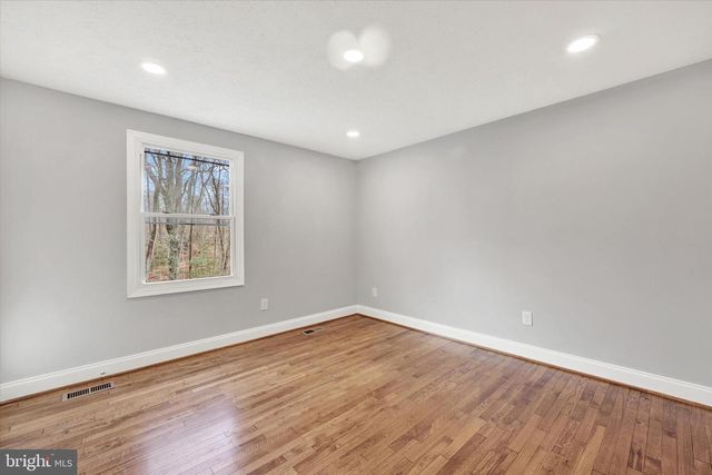 2240 BRIDLE PATH DR, Waldorf, MD 20601