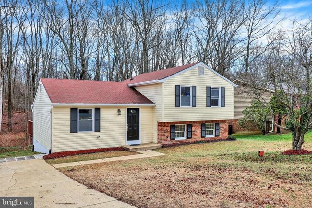 2240 BRIDLE PATH DR, Waldorf, MD 20601