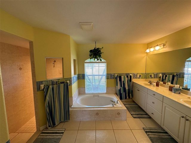 4580 CRYSTAL ROAD, Venice, FL 34293