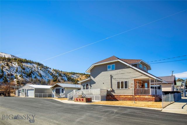 821 E 6th Street, Anaconda, MT 59711