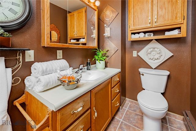 821 E 6th Street, Anaconda, MT 59711