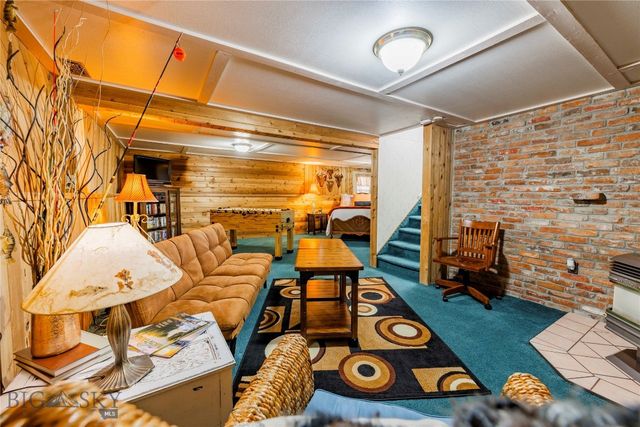 821 E 6th Street, Anaconda, MT 59711