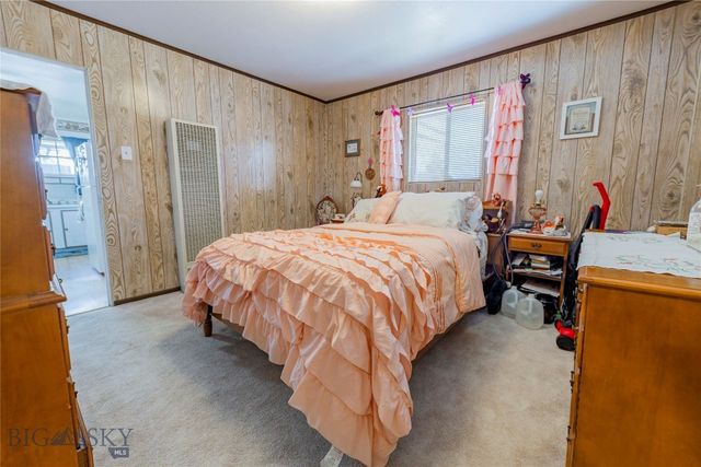 821 E 6th Street, Anaconda, MT 59711