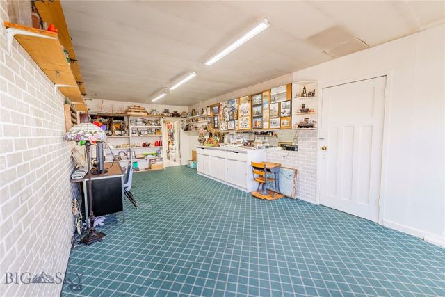 821 E 6th Street, Anaconda, MT 59711