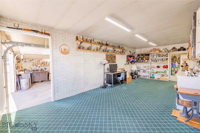 821 E 6th Street, Anaconda, MT 59711