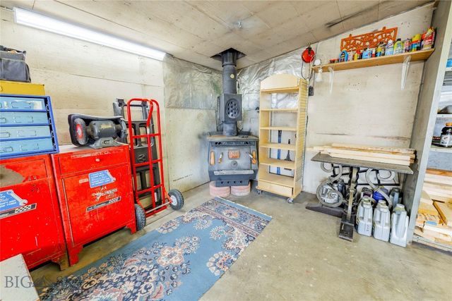 821 E 6th Street, Anaconda, MT 59711