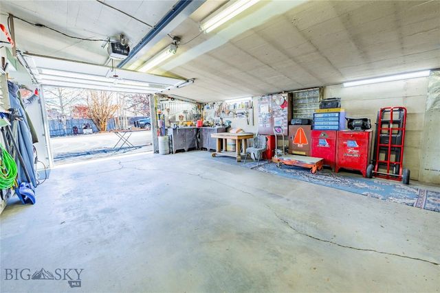 821 E 6th Street, Anaconda, MT 59711