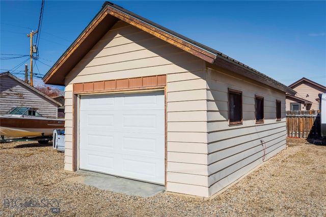 821 E 6th Street, Anaconda, MT 59711