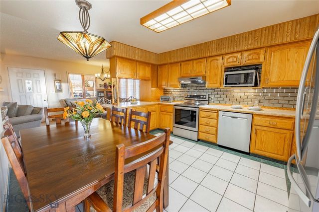 821 E 6th Street, Anaconda, MT 59711