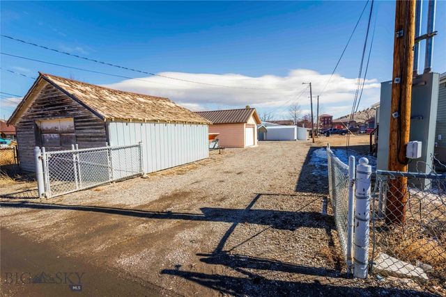 821 E 6th Street, Anaconda, MT 59711