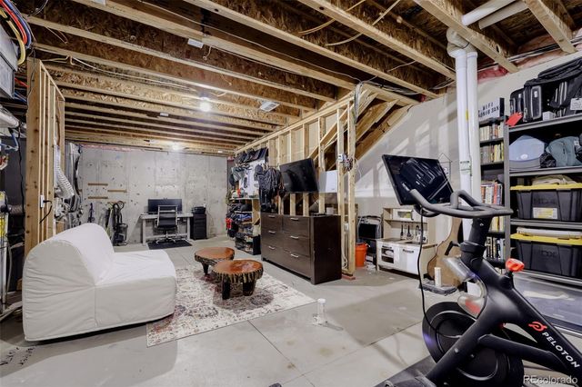 2805 W 52nd Avenue, Denver, CO 80221