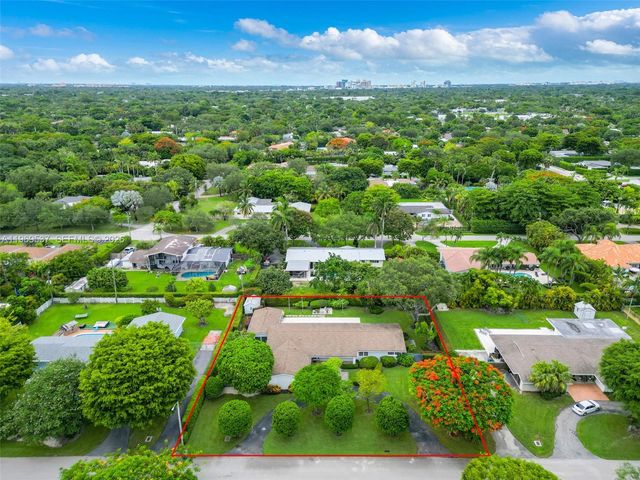 7451 SW 133rd St, Pinecrest, FL 33156