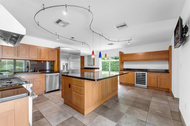 7451 SW 133rd St, Pinecrest, FL 33156