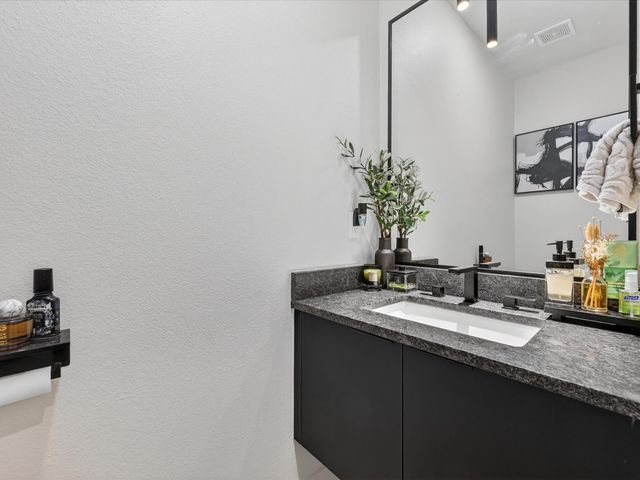 1941 Glenmore Avenue, Fort Worth, TX 76102