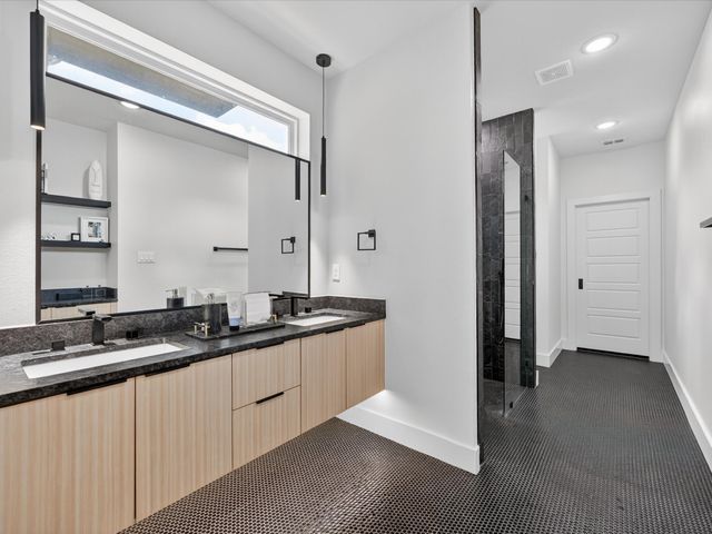 1941 Glenmore Avenue, Fort Worth, TX 76102