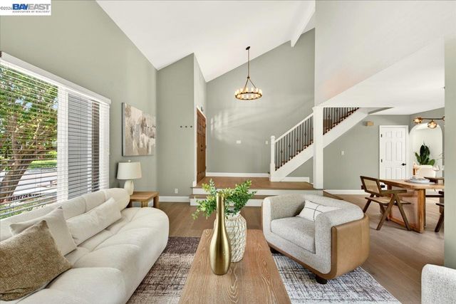35345 Cheviot Ct, Newark, CA 94560