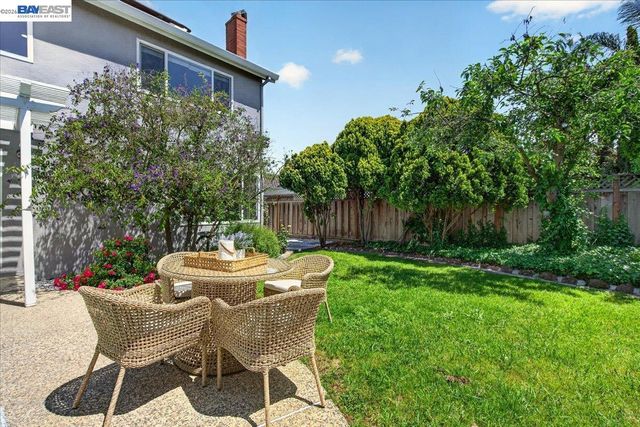 35345 Cheviot Ct, Newark, CA 94560