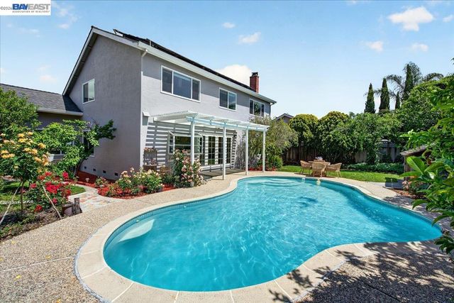 35345 Cheviot Ct, Newark, CA 94560