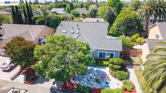 35345 Cheviot Ct, Newark, CA 94560