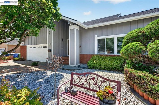 35345 Cheviot Ct, Newark, CA 94560
