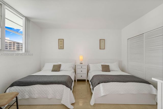 3801 S Ocean Dr 11S, Hollywood, FL 33019
