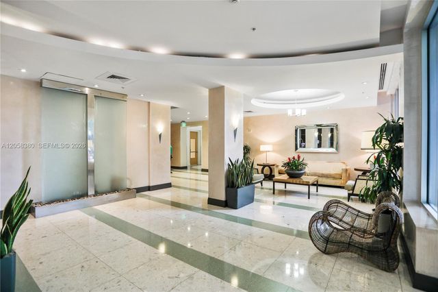 3801 S Ocean Dr 11S, Hollywood, FL 33019
