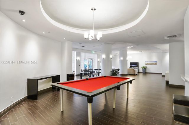 3801 S Ocean Dr 11S, Hollywood, FL 33019
