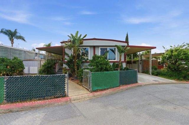 200 Burnett Avenue, Morgan Hill, CA 95037