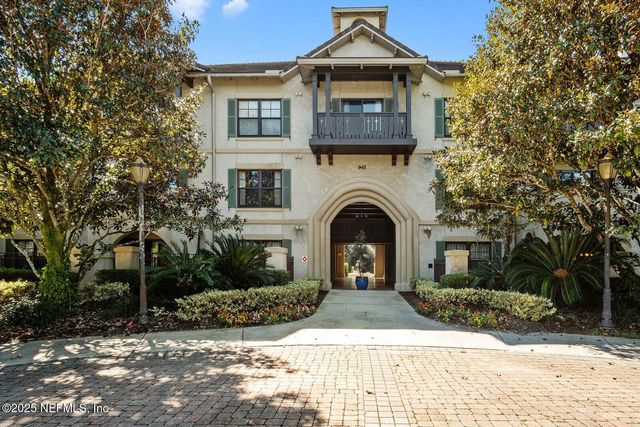 945 REGISTRY Boulevard 210, St. Augustine, FL 32092