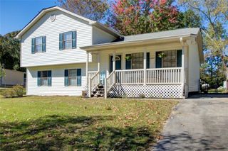 1370 Compton Woods Drive, Loganville, GA 30052