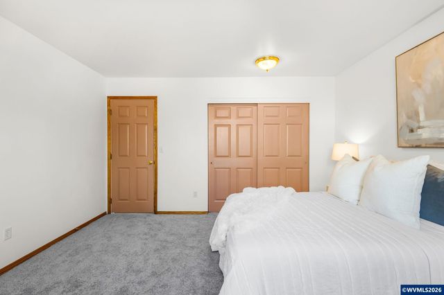 1485 Lawnridge St SW, Albany, OR 97321