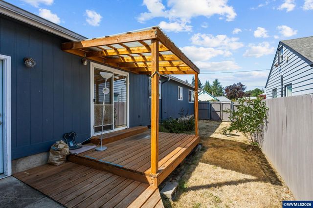 1485 Lawnridge St SW, Albany, OR 97321