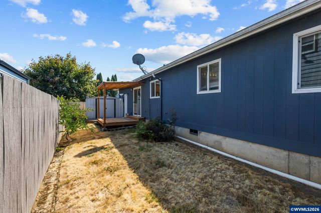 1485 Lawnridge St SW, Albany, OR 97321