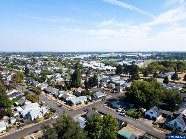 1485 Lawnridge St SW, Albany, OR 97321