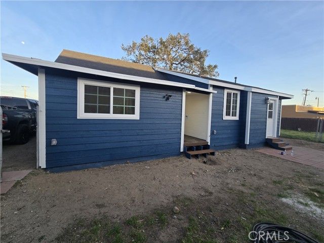 7918 Sierra Avenue, Fontana, CA 92336