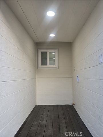 7918 Sierra Avenue, Fontana, CA 92336