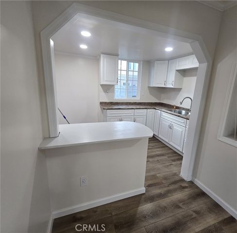 7918 Sierra Avenue, Fontana, CA 92336