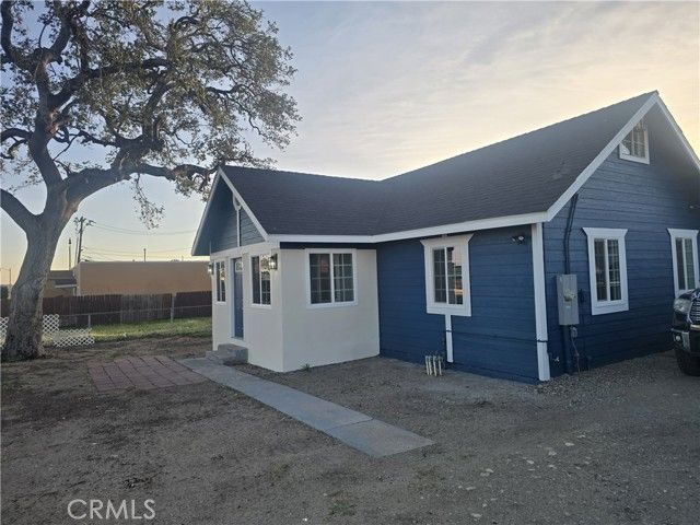 7918 Sierra Avenue, Fontana, CA 92336