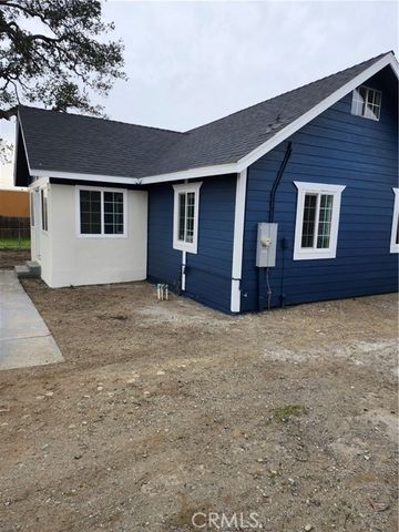 7918 Sierra Avenue, Fontana, CA 92336