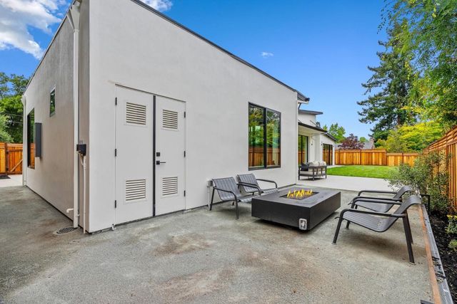 175 Beverly Lane, Los Altos, CA 94022