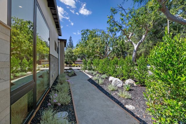 175 Beverly Lane, Los Altos, CA 94022