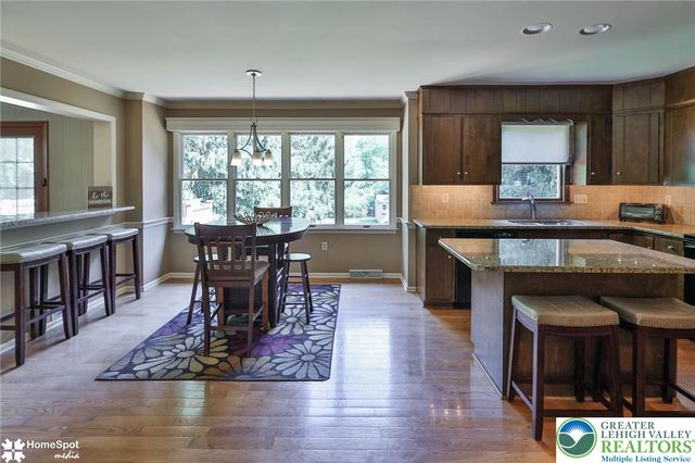 2205 North Pewter Drive, Lower Macungie Twp, PA 18062