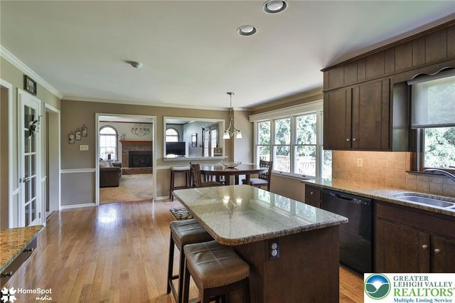 2205 North Pewter Drive, Lower Macungie Twp, PA 18062
